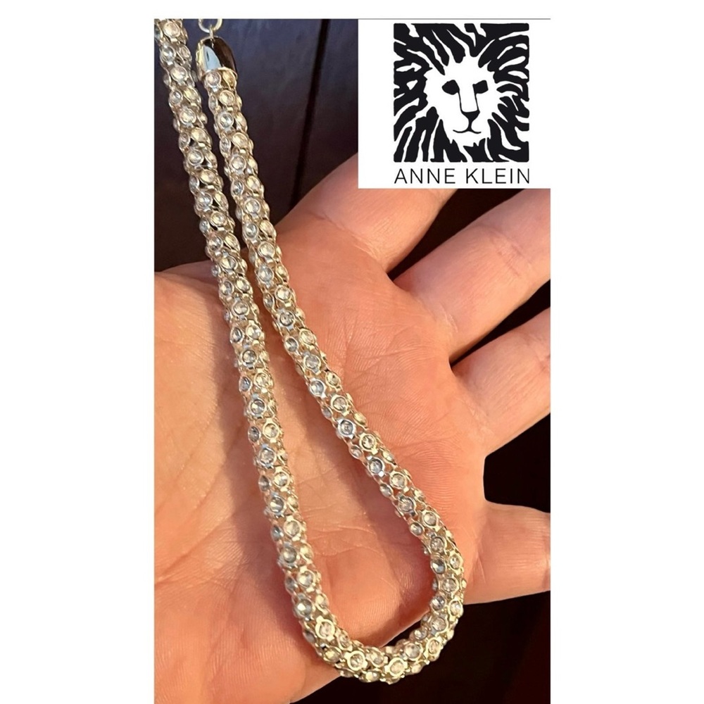 Anne Klein necklace